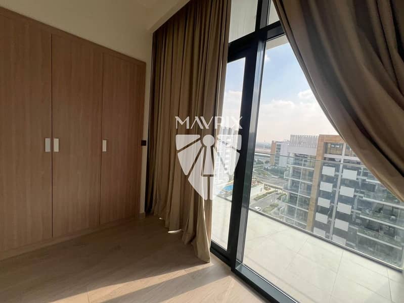 Lagoon and Burj View | Spacious | Well Mainntained