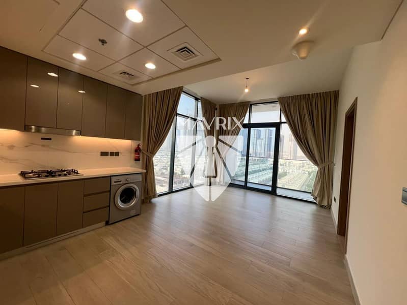 Lagoon and Burj View | Spacious | Well Mainntained