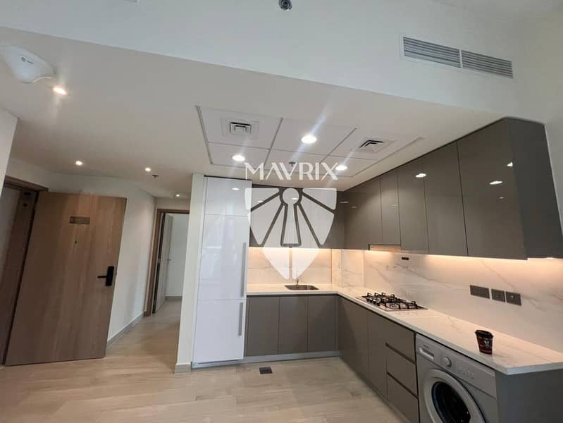 Lagoon and Burj View | Spacious | Well Mainntained - Image 10