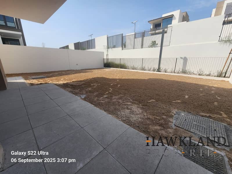 Brand New | Single Row | Big Garden - Image 20