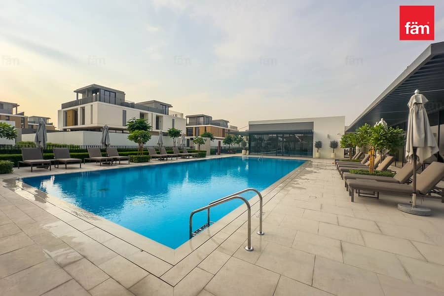 Near Amenities Corner Villa June ARIII - Image 11