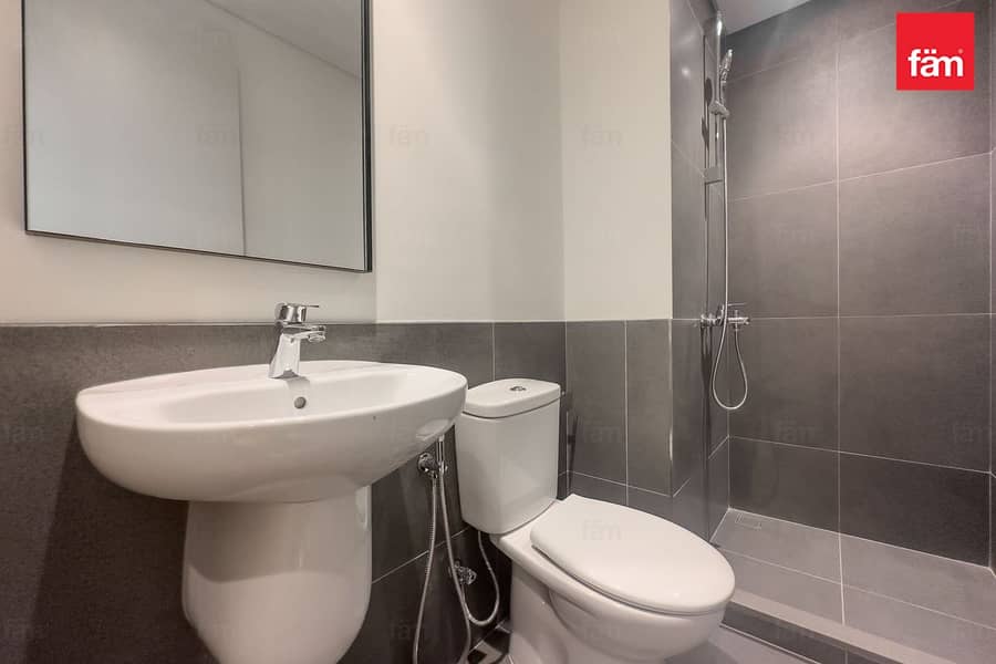 Near Amenities Corner Villa June ARIII - Image 18