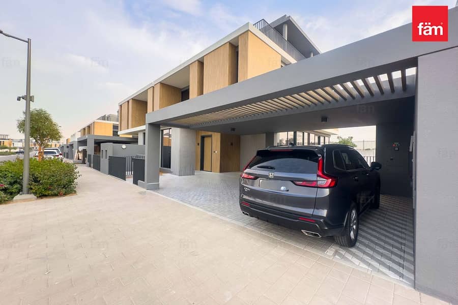 Near Amenities Corner Villa June ARIII - Image 41