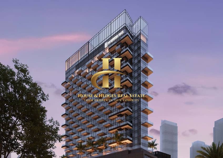 Waterfront Views with Strong Investment Returns