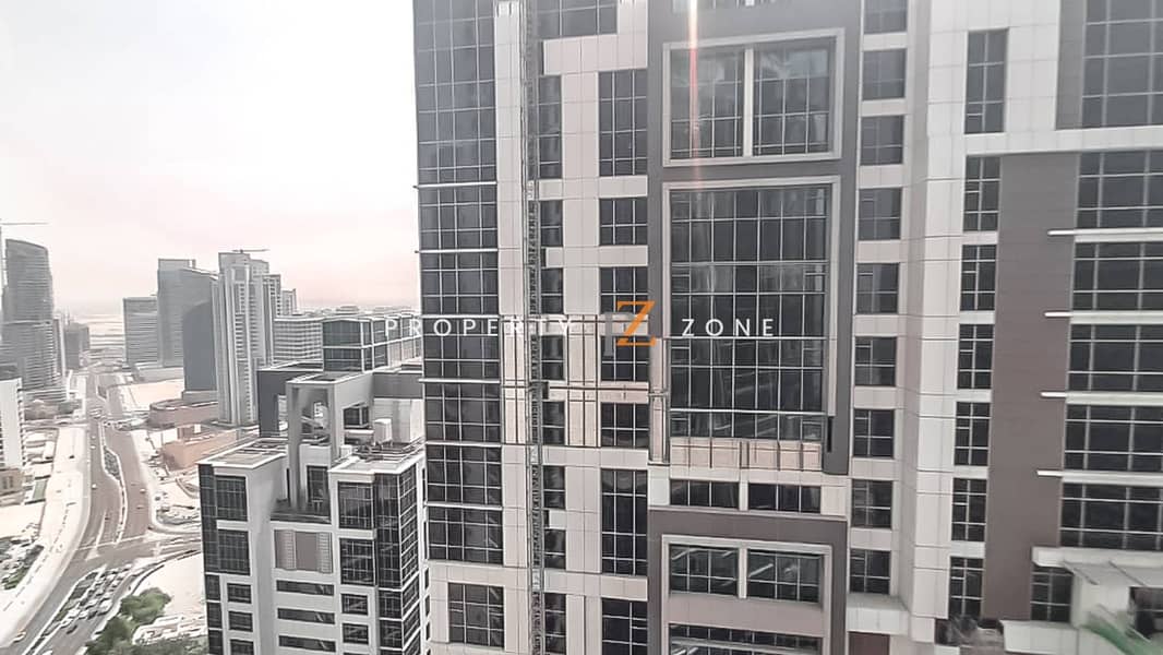 High Floor | Prime Location | Spacious - Image 7