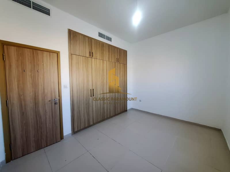 Vacant | Near Pool and Park | Ready to Move