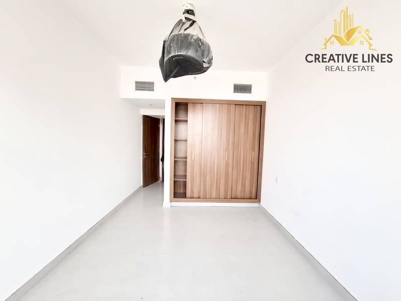 Elegant 2BHK Apartment in a Brand New Building with All Amenities - Image 6