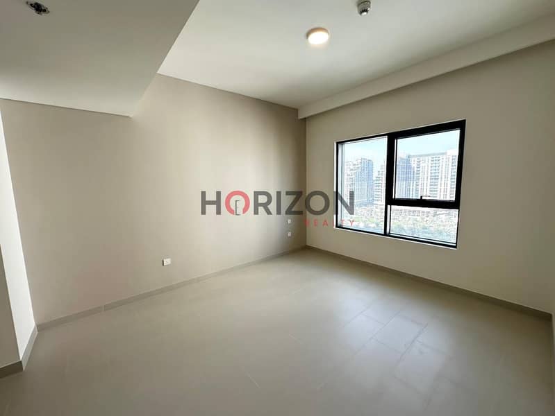 Direct Park view | High Floor | Vacant - Image 6