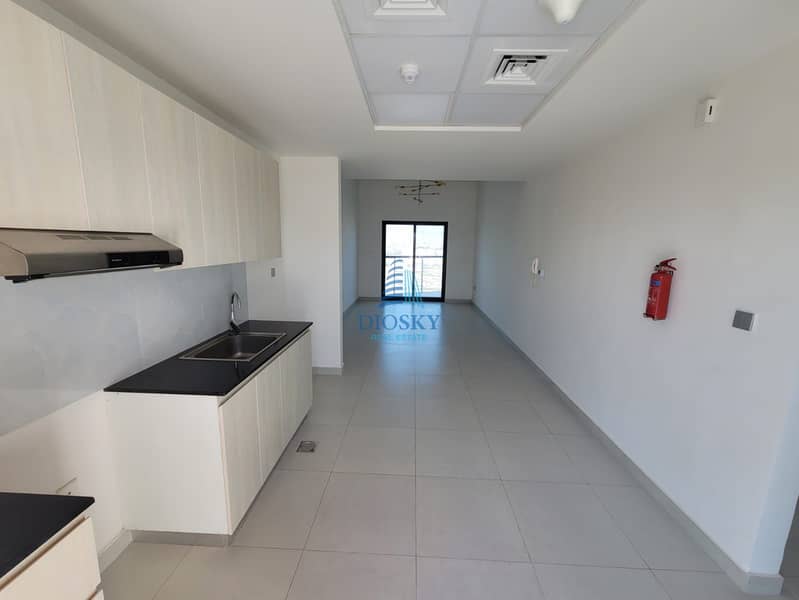 Spacious Apartment | Great Lay Out | Next to Exit