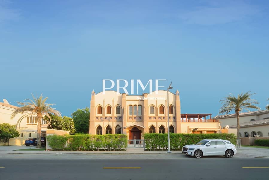 Vacant | Skyline View | Large Terrace - Image 11