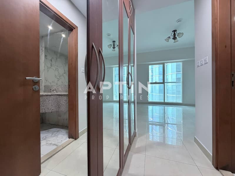 Bright & Spacious 3BR | Closed Kitchen | Laundry Room | Large Balcony | DSO