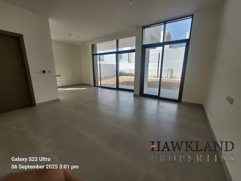 Brand New | Single Row | Big Garden - Image 17