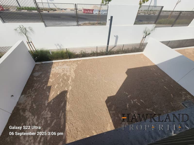 Brand New | Single Row | Big Garden - Image 26