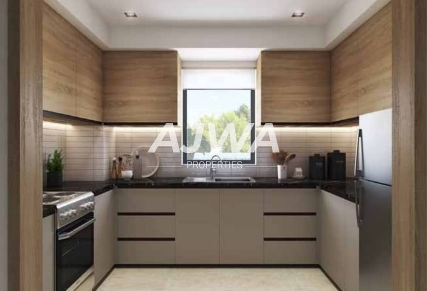 4 BR Townhouse | Single Row | Crystal Lagoons - Image 11