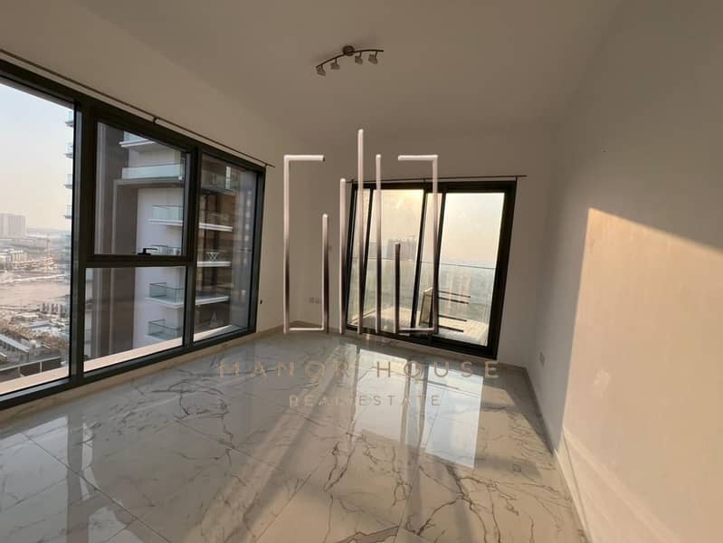 Big Layout | Excellent Amenities | Ready To Move