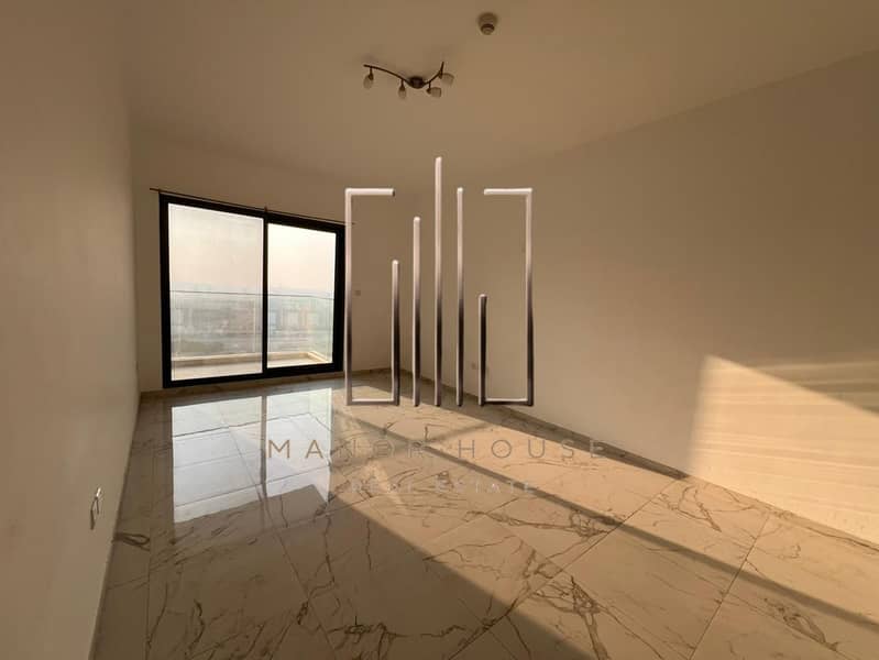 Big Layout | Excellent Amenities | Ready To Move