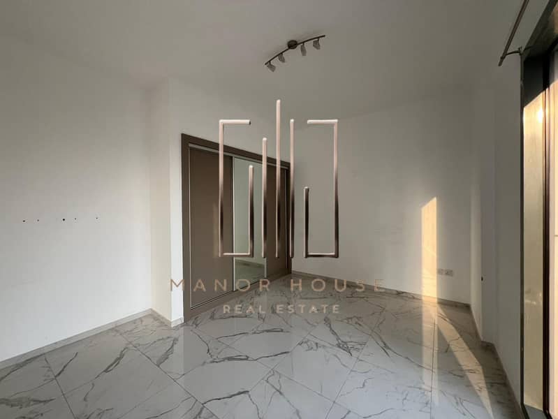 Big Layout | Excellent Amenities | Ready To Move - Image 8