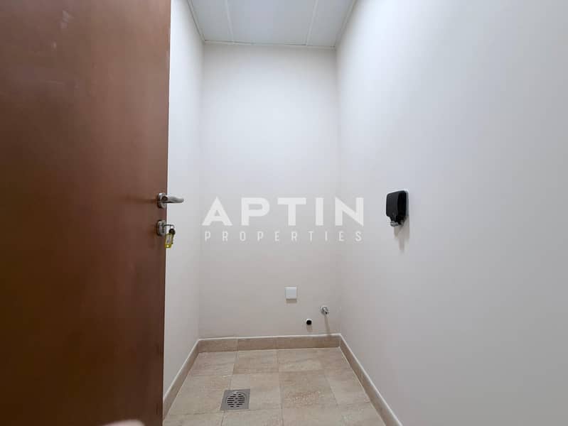 Modern 3BR Home | Big Balcony | Closed Kitchen | Family-Friendly | DSO