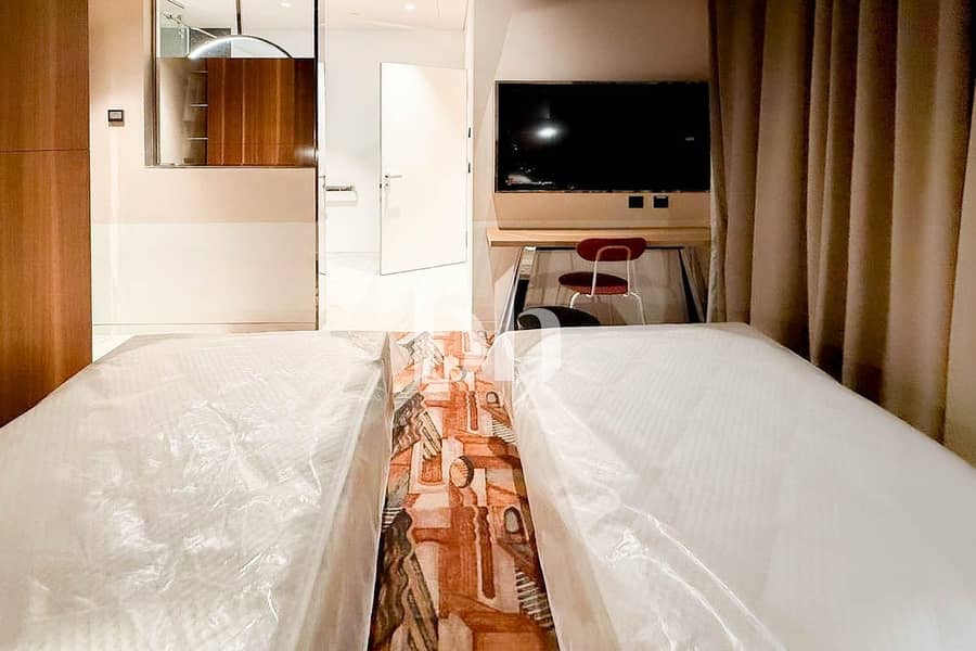 Burj View | Vacant | Brand New | Furnished - Image 9