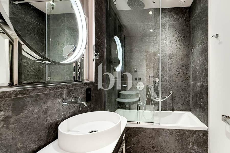 Burj View | Vacant | Brand New | Furnished - Image 14