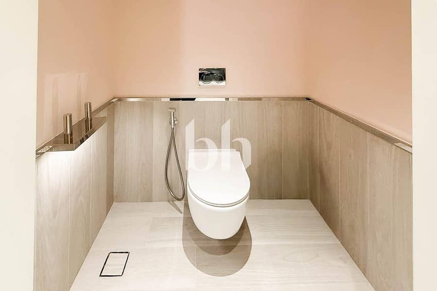 Burj View | Vacant | Brand New | Furnished - Image 17