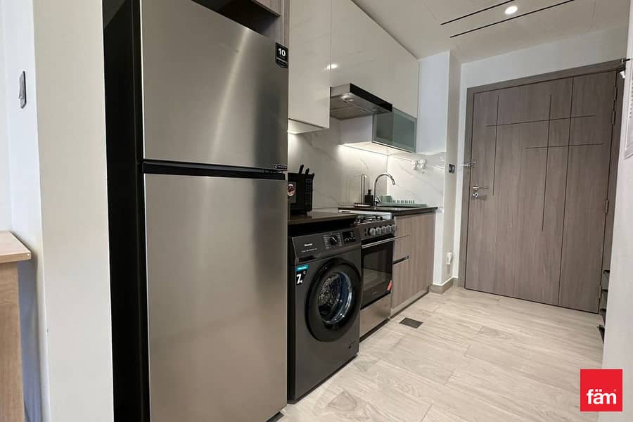 Fully Furnished | Vacant | Brand New