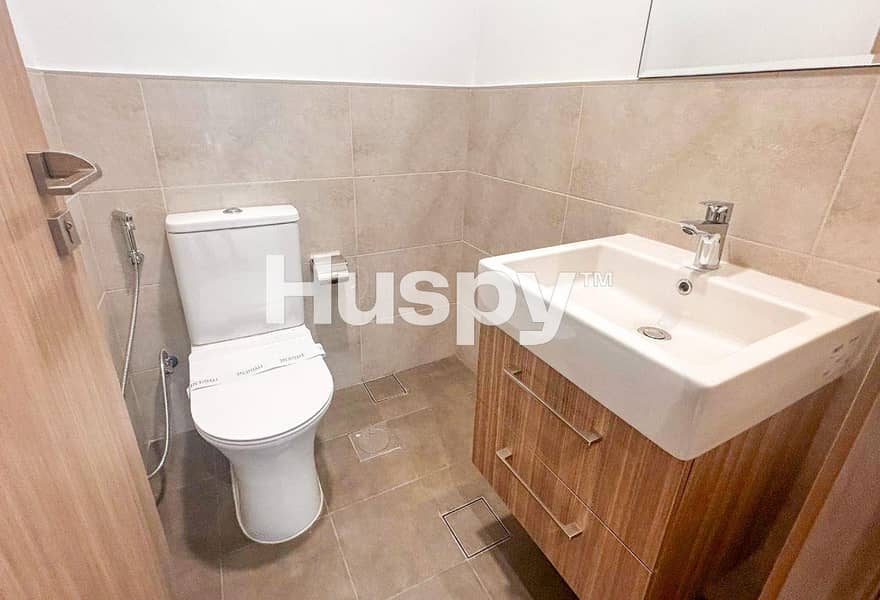 Single Row | Brand New | Closed Kitchen - Image 12