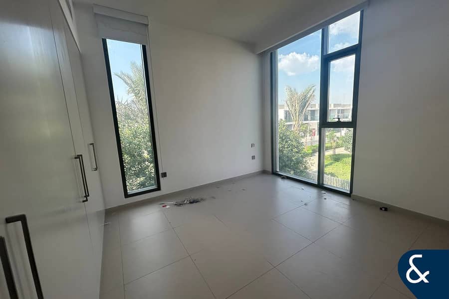 Available I 4 Bedrooms I Internal location - Image 10