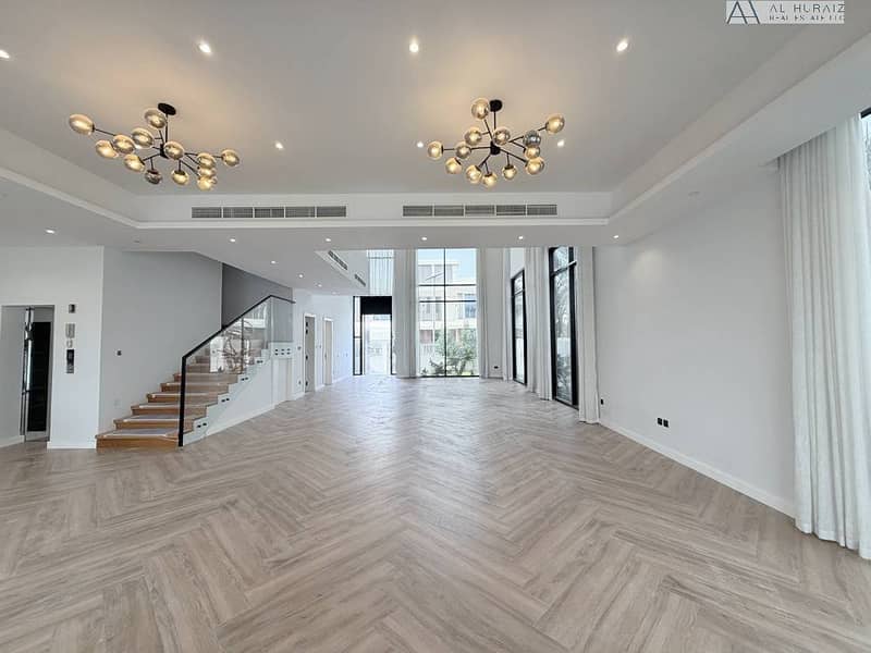 7BR Luxury Villa | Backing Park | G+2 | Ready