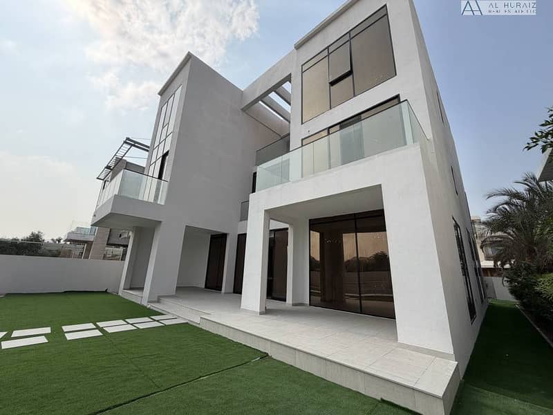 7BR Luxury Villa | Backing Park | G+2 | Ready