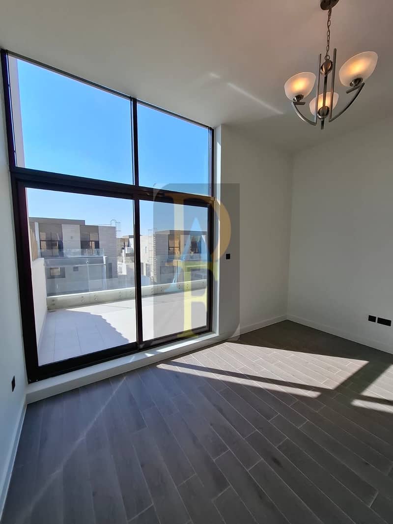 BRAND NEW TWO TOWNHOUSES NEXT TO EACH OTHER, VACANT 4B/R WITH MAID'S ROOM WITH PVT GARDEN - Image 14