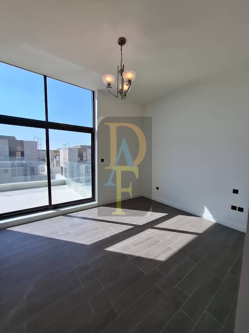 BRAND NEW TWO TOWNHOUSES NEXT TO EACH OTHER, VACANT 4B/R WITH MAID'S ROOM WITH PVT GARDEN - Image 16