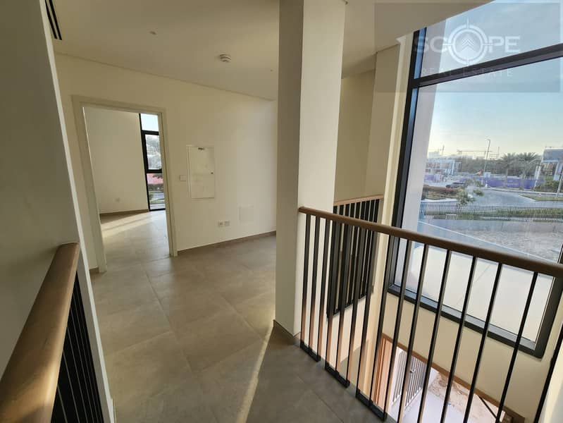 Outstanding Brand New 4 Bed Corner, Sin Row, Ranim - Image 17