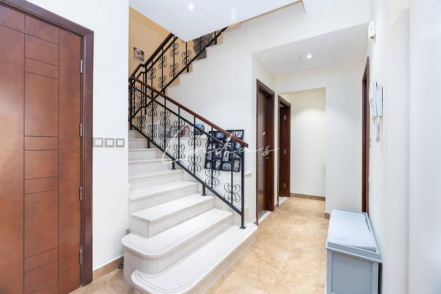 Vacant on Transfer I Al Naseem I Middle unit - Image 8