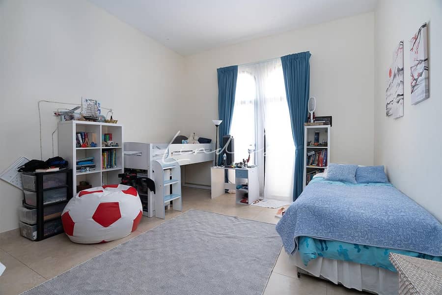 Vacant on Transfer I Al Naseem I Middle unit - Image 13