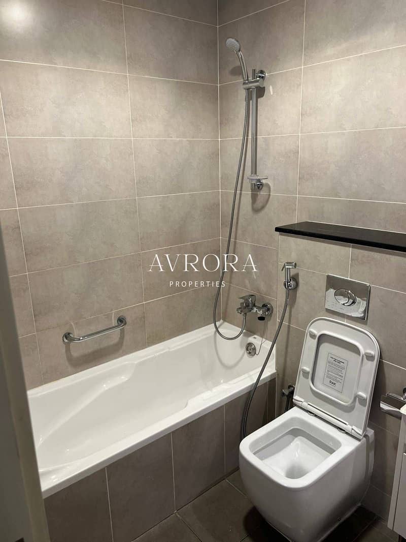 Studio for Sale | Golf Course View | No Balcony - Image 12