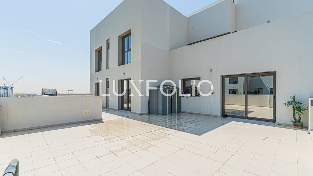 Large Terrace | Upgraded | VOT - Image 10