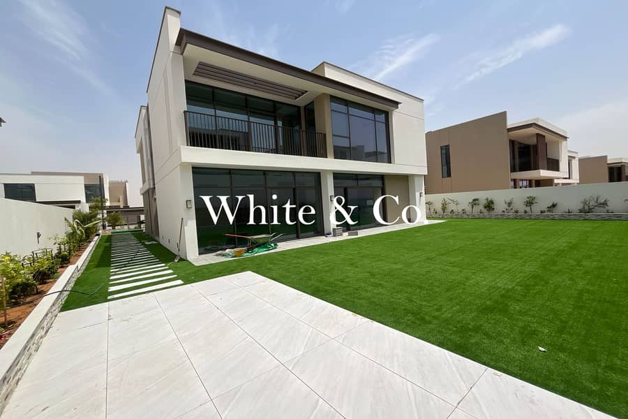 Type D | Large Plot | Fully Landscaped