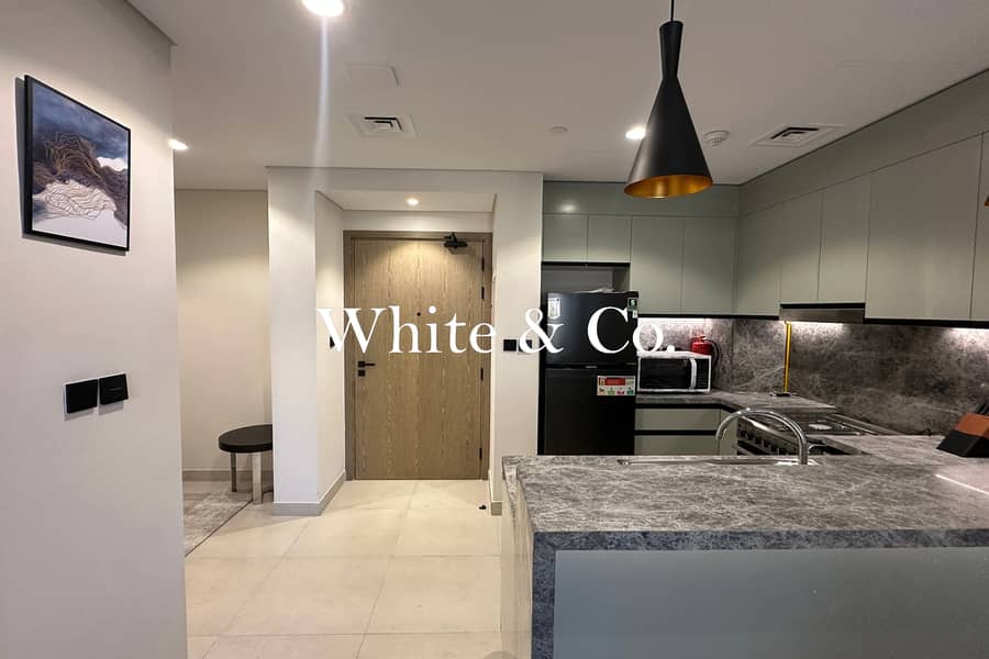 Available Now | Furnished | High Floor