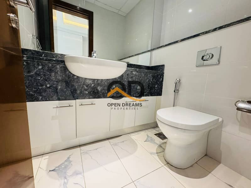 Stylish 1 BHK for Rent in Noora Tower, Business Bay | High-Floor | Prime Location - Image 13