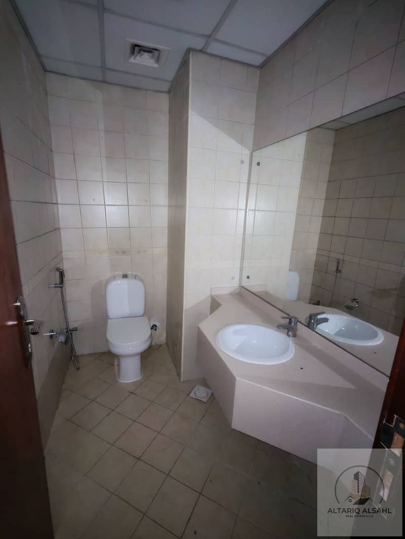 Spacious 1BHK | Huge Layout | 12 CHEQUE