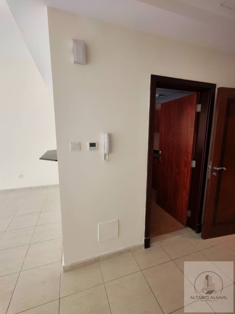 Spacious 1BHK | Huge Layout | 12 CHEQUE - Image 17