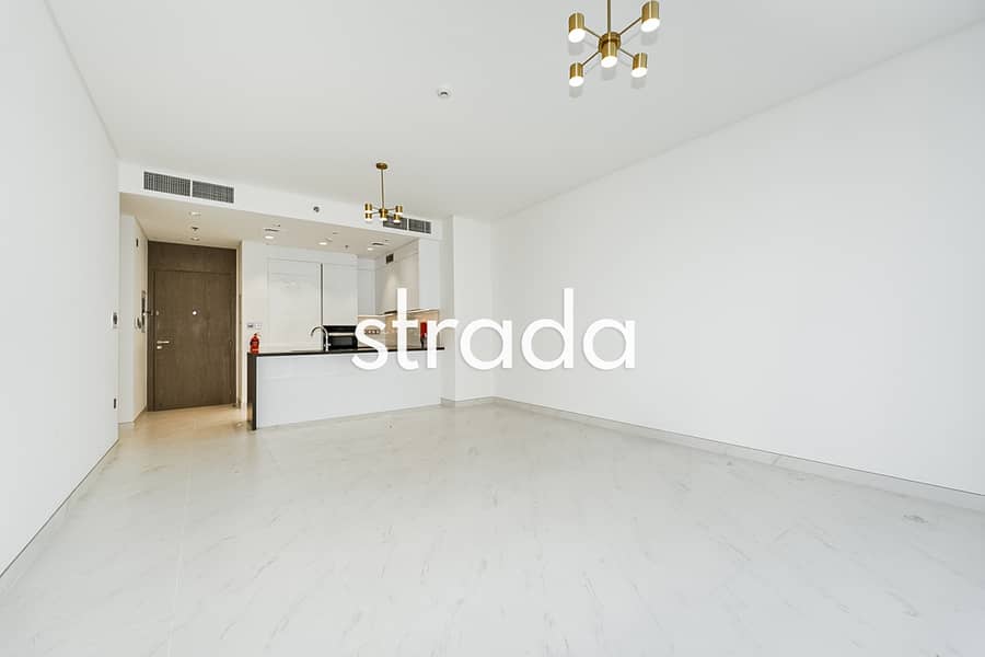 Building with Gym | Unfurnished | Exclusive