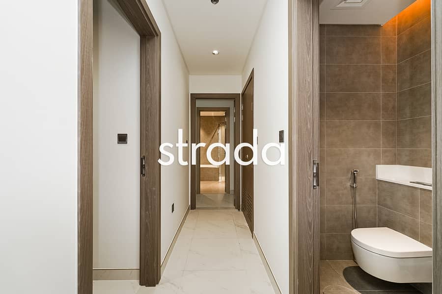 Building with Gym | Unfurnished | Exclusive - Image 10