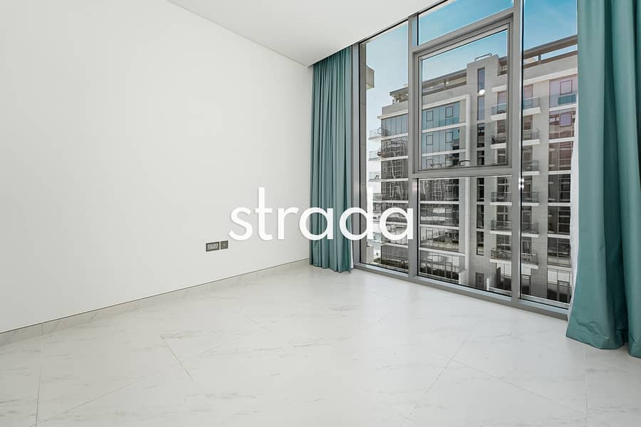 Building with Gym | Unfurnished | Exclusive - Image 12