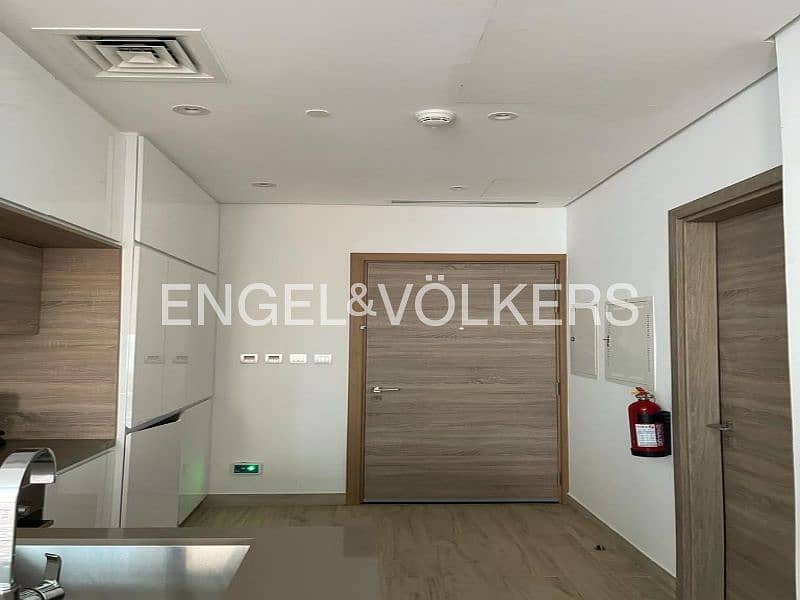 Modern Design | Prime Location | Fully Furnished - Image 7