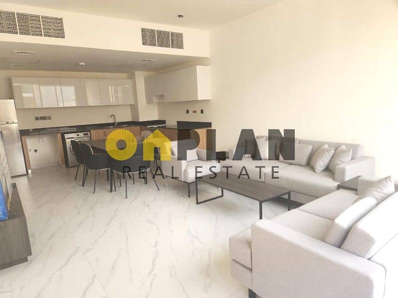 Unfurnished 3BR Villa | Prime Spot | Contemporary Living