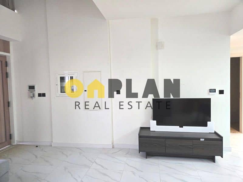 Unfurnished 3BR Villa | Prime Spot | Contemporary Living - Image 10