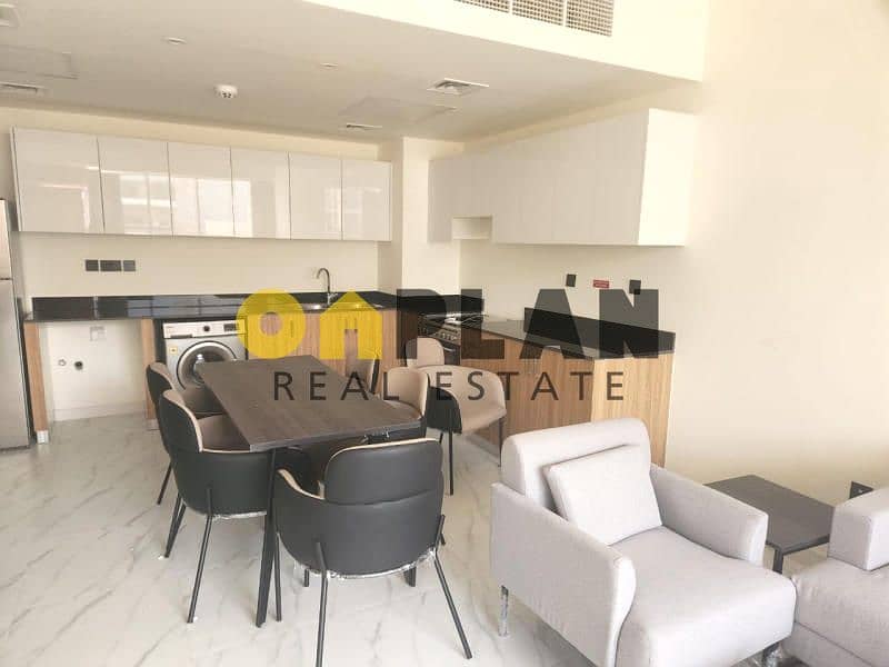 Unfurnished 3BR Villa | Prime Spot | Contemporary Living - Image 17