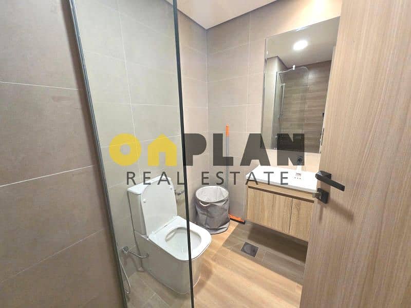 Unfurnished 3BR Villa | Prime Spot | Contemporary Living - Image 22